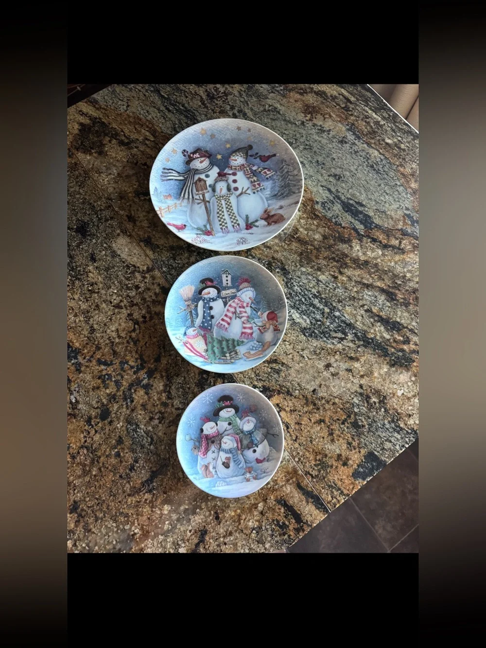 At Home America Snowman 3-Piece Plate Set